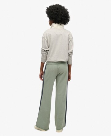 Superdry Wide leg Broek 'Essentials' in Groen