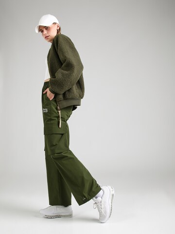 The Jogg Concept Wide leg Cargo trousers 'Fia' in Green