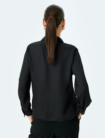 Koton Bluse in Schwarz