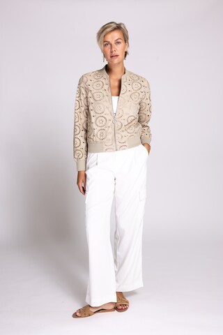Zhrill Jacke in Beige
