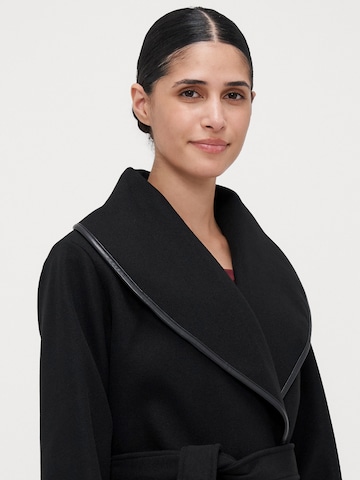 Vero Moda Petite Демисезонное пальто в Черный