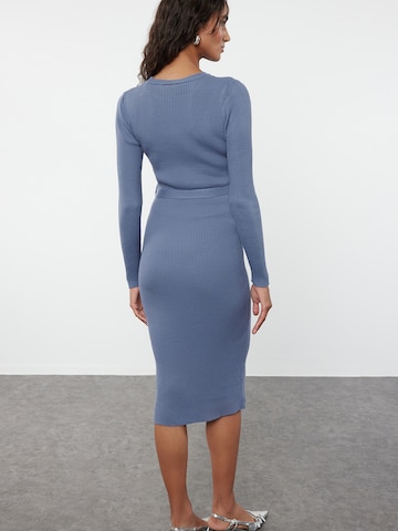Trendyol - Vestido de punto en azul