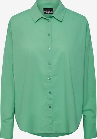 PIECES - Blusa 'Tanne' en verde: frente