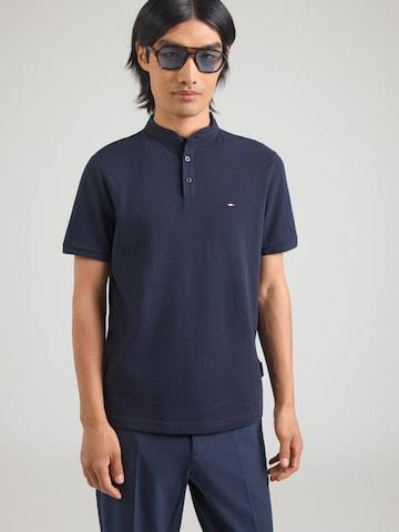 Tricou de la HECHTER PARIS pe albastru: față