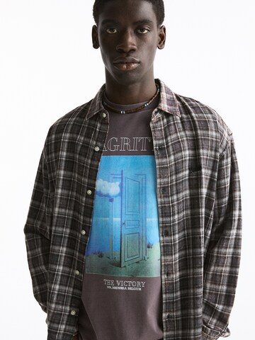 Pull&Bear T-Shirt in Lila