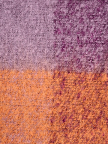 Maze Scarf in Purple