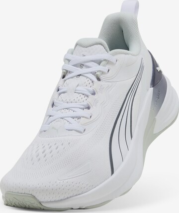 Chaussure de sport 'Action Pro' PUMA en blanc : devant