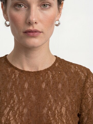 Maglietta di Rich & Royal in marrone