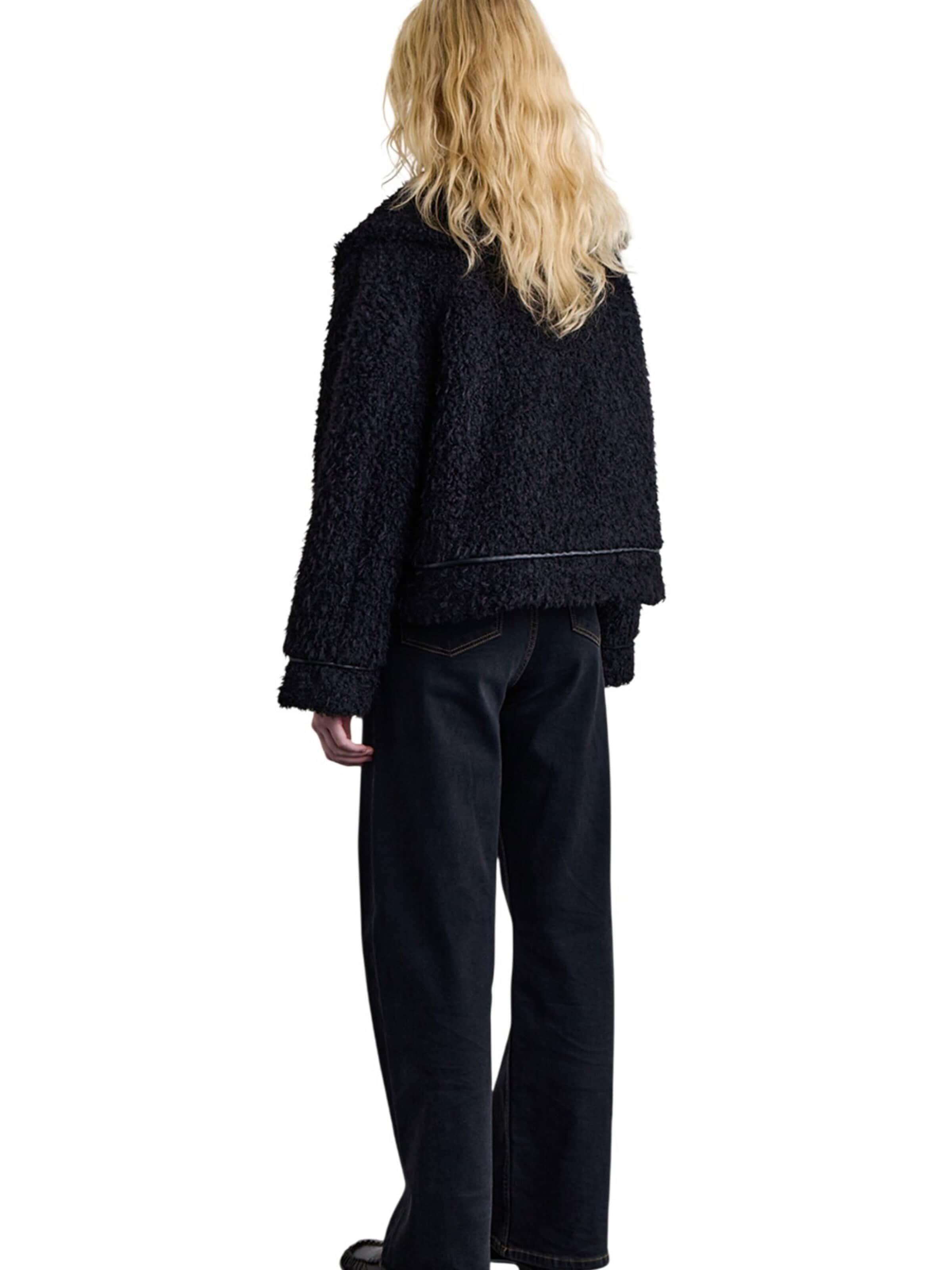 MANUKA Winterjacke‌‌‌‌‌‌‌‌‌ in Schwarz