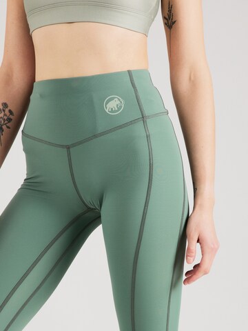 MAMMUT Skinny Športne hlače 'Massone' | zelena barva