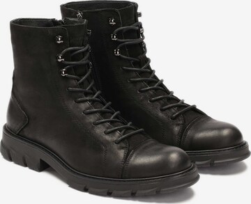 Kazar Schnürboots in Schwarz