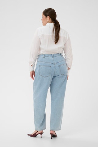 KAFFE CURVE Barrel Jeans 'Ninna' in Blue