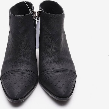 Giuseppe Zanotti Dress Boots in 36 in Black
