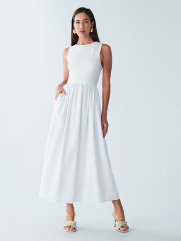 BWLDR Jurk 'PAOLA' in Wit: voorkant