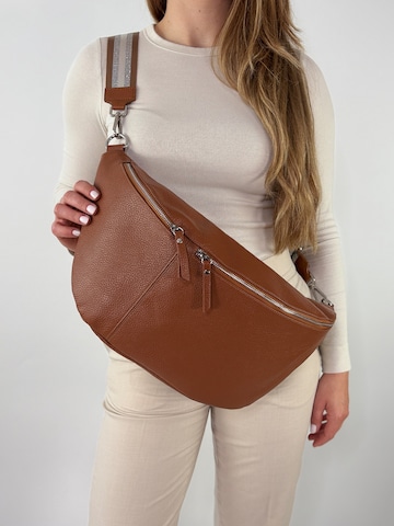 Marsupio 'LUCCA' di lePelou in marrone