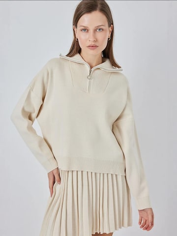 Tailleur di Bigdart in beige
