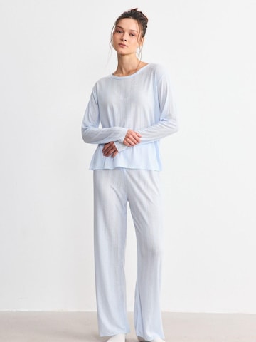 C&City Pyjama‌‌ in Blau