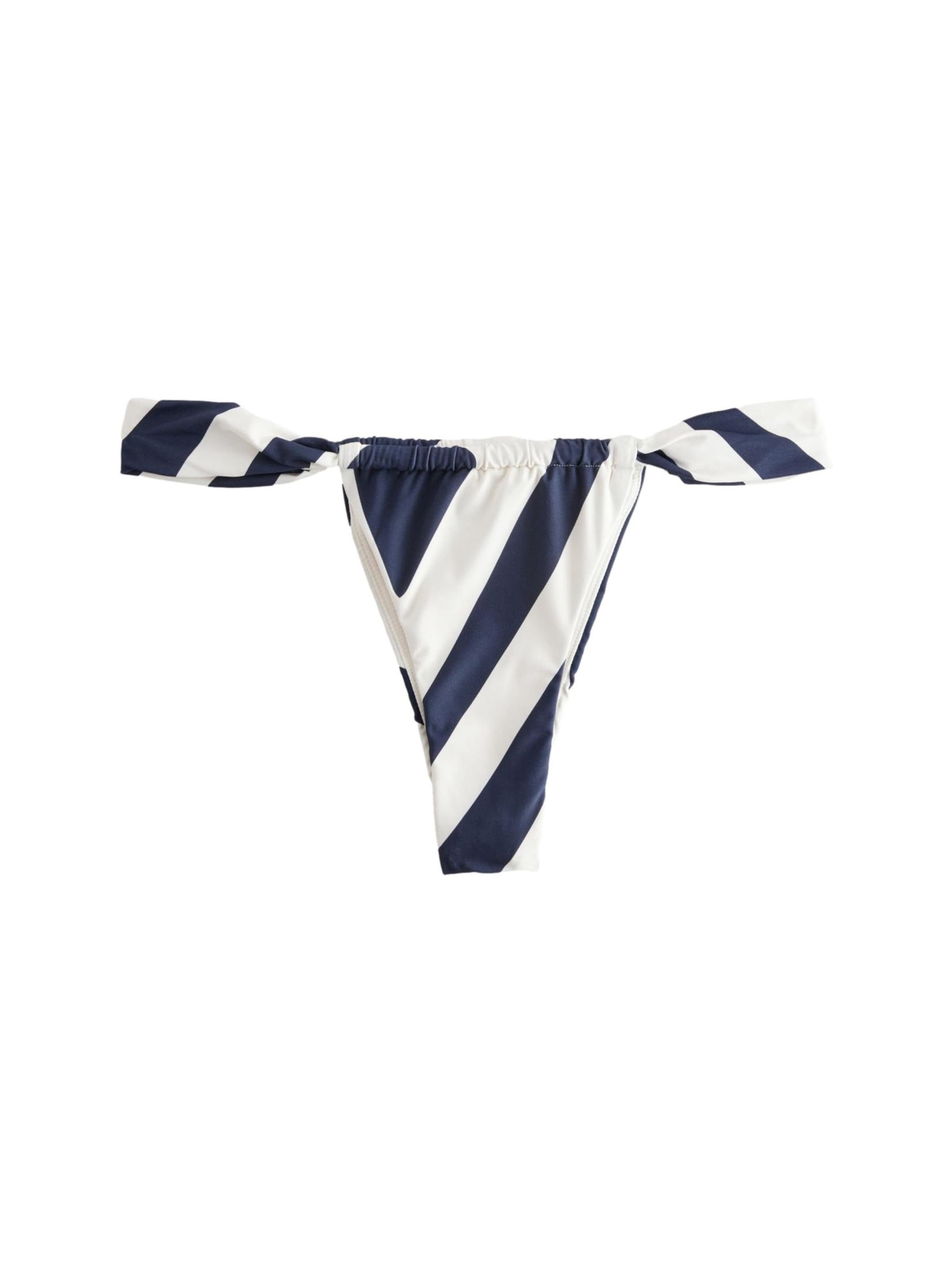 Slip costum de baie Next pe bleumarin / alb, Vizualizare produs