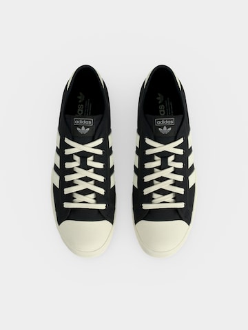 ADIDAS ORIGINALS Rövid szárú sportcipők 'NISI' - fekete