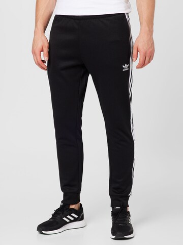 Effilé Pantalon 'Adicolor Classics SST' ADIDAS ORIGINALS en noir : devant