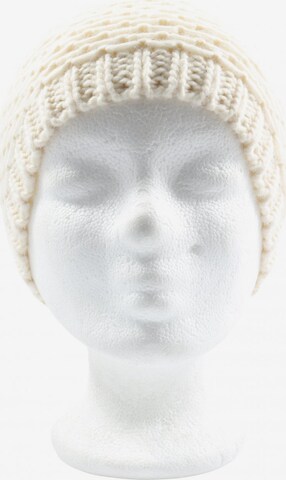 Gina Hat & Cap in XS-XL in Beige: front