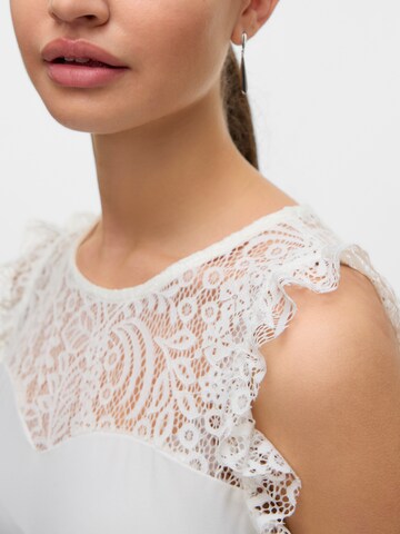 VERO MODA - Blusa 'MILLA' en blanco