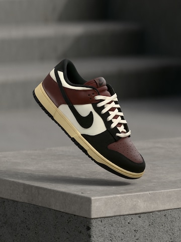 Nike Sportswear Sneakers laag 'DUNK LOW RETRO' in Bruin