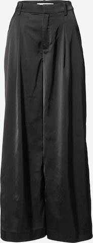 Gestuz - Pierna ancha Pantalón plisado 'Harlow' en negro: frente