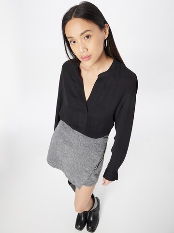 s.Oliver BLACK LABEL Blouse in Black