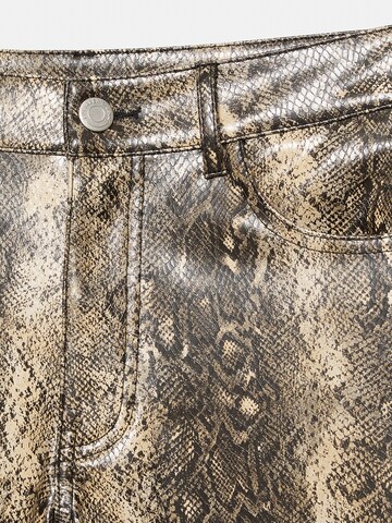 Pull&Bear Regular Trousers in Beige