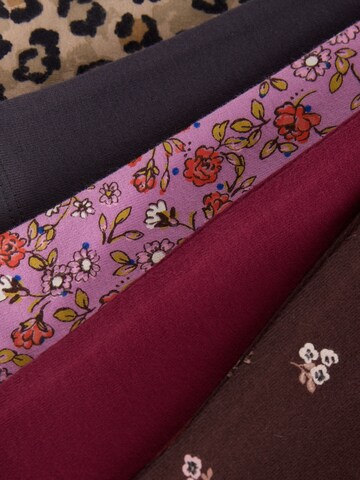 Skinny Leggings di Next in marrone