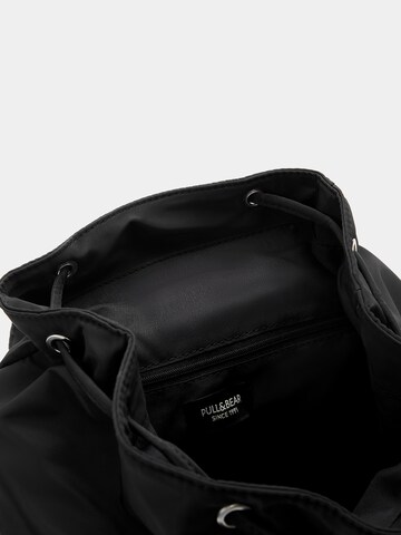 Pull&Bear Rucksack in Schwarz