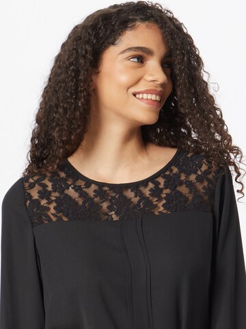 Rochie 'ALICE' de la ONLY pe negru