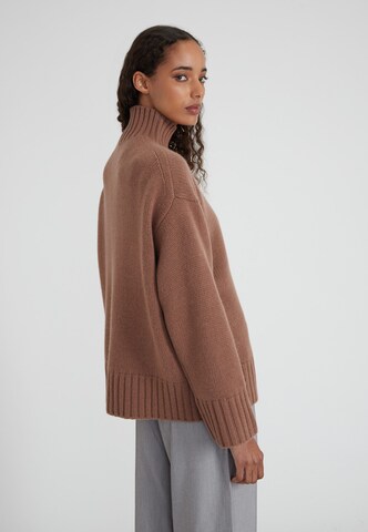 Pull-over 'Boxy' Style Republic en marron