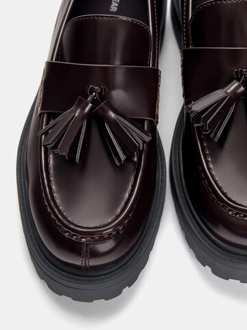 Chaussure basse Pull&Bear en rouge