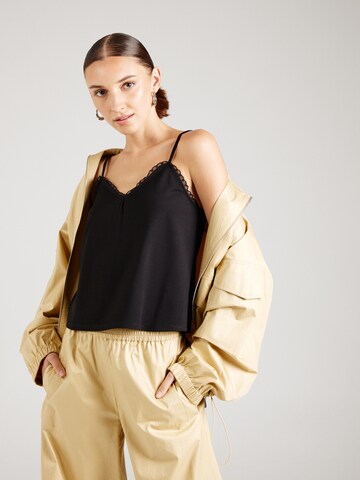 ABOUT YOU Top 'Fee' in Black: front