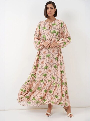 Bigdart Dress in Pink: front