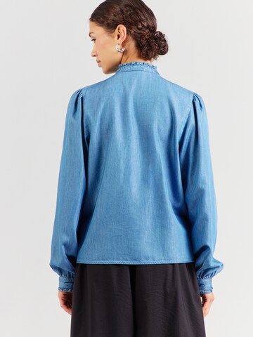 VILA - Blusa 'VIALARI' en azul