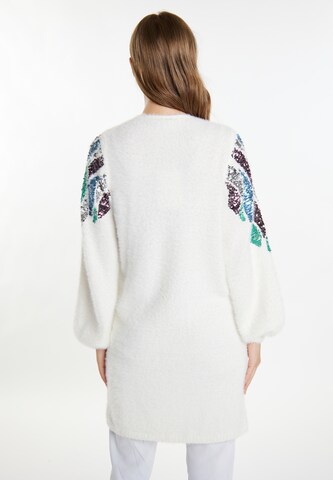 IZIA Knit Cardigan in White