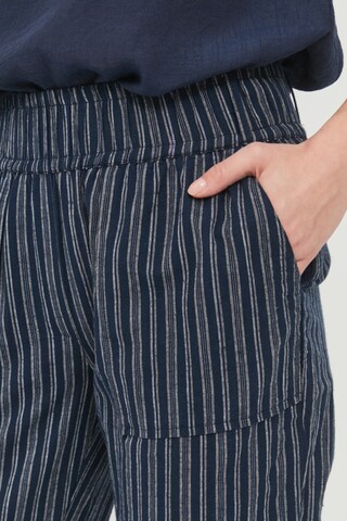 Fransa Tapered Pleat-Front Pants in Blue