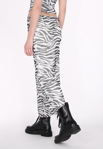 myMo ROCKS - Falda 'Fashion Look' en blanco