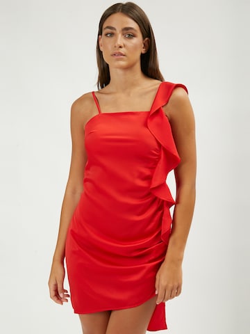 Robe de cocktail Influencer en rouge : devant