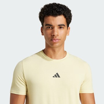 ADIDAS PERFORMANCE Функциональная футболка 'Designed for Training Workout' в Желтый