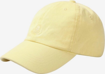 Scalpers Hat in Yellow: front