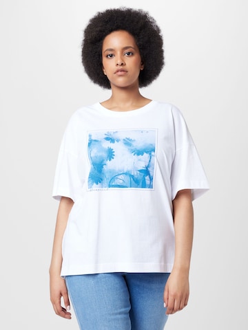 T-shirt Esprit Curves en blanc : devant