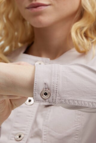 Soccx Between-Season Jacket in Beige