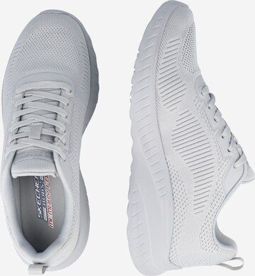 SKECHERS Sneakers in Grey