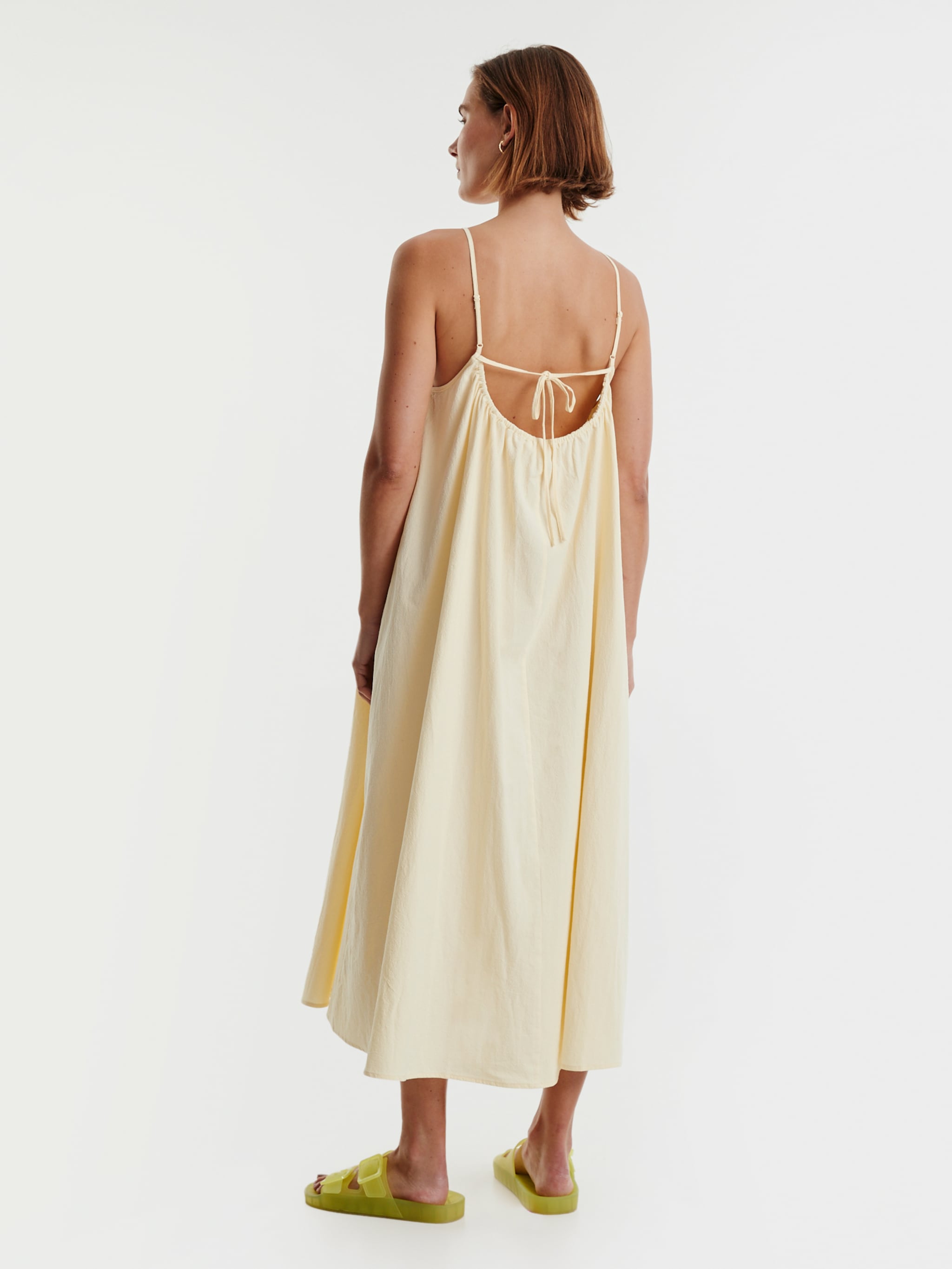 EDITED Produkter Sommerkjole 'Fabrizia' beige