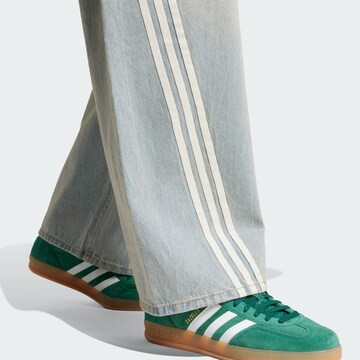 ADIDAS ORIGINALS Loosefit Jeans 'Adilenium Season 3' in Blau