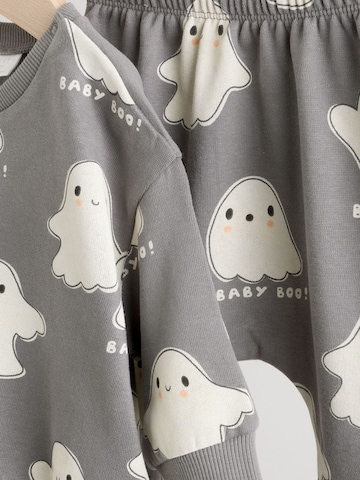 Next - Conjuntos 'Halloween' em cinzento